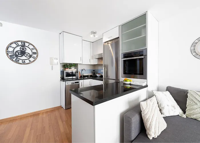 Carreteria Penthouse In By Solaga Homes Apartment Malaga